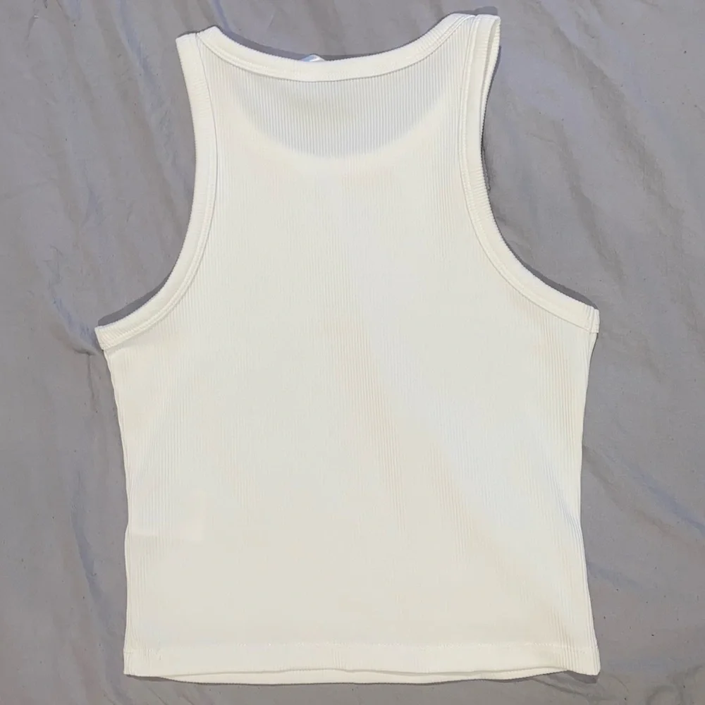 H&M White Ribbed Tank Top - Picture 3 of 3